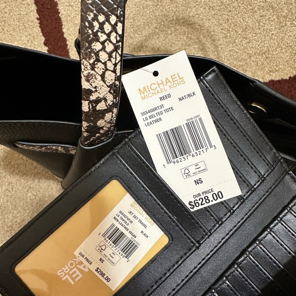 SALE 💕Michael Kors Black and Snake Pattern Tote and wallet - Picture 12 of 12